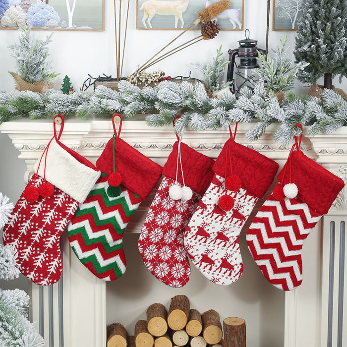 Christmas Stocking Hanging Widget  Jessie Knowles