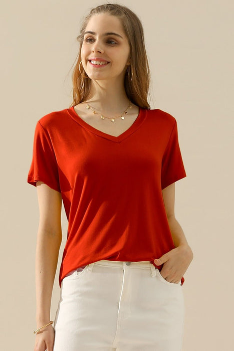 Ninexis V-Neck Short Sleeve T-Shirt  Jessie Knowles